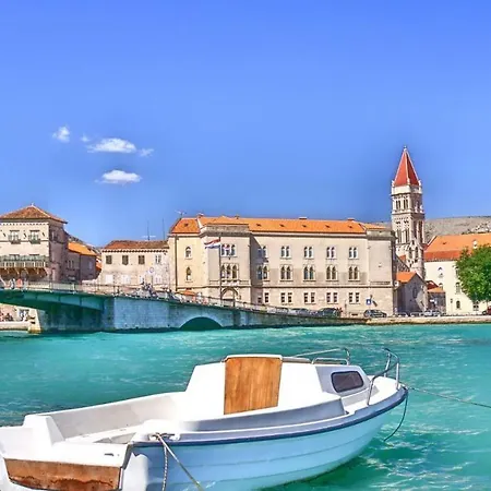 Hébergement de vacances Kuca Za Odmor Polus Trogir