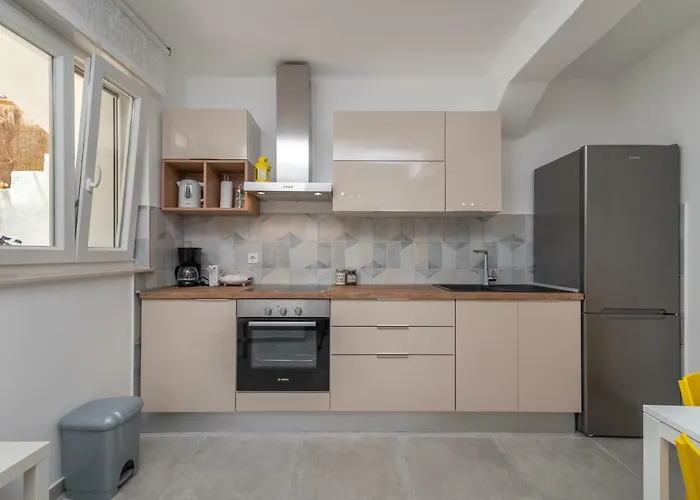 Kuca Za Odmor Polus Hébergement de vacances Trogir