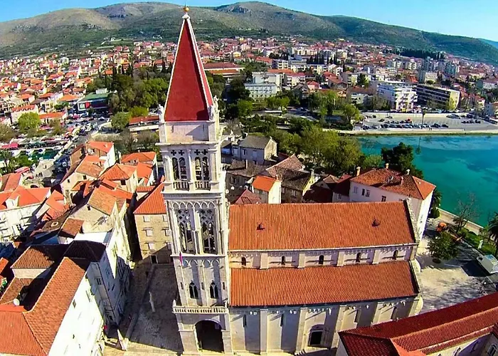 Kuca Za Odmor Polus Hébergement de vacances *