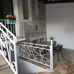 Kuca Za Odmor Polus * تروغير