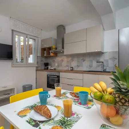 Dom wakacyjny Kuca Za Odmor Polus *