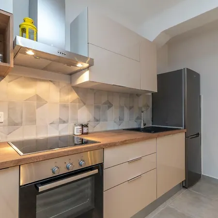 Kuca Za Odmor Polus 別荘 *