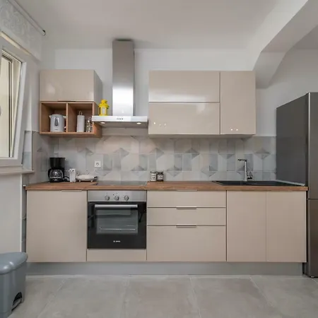 Kuca Za Odmor Polus Vakantiehuis Trogir