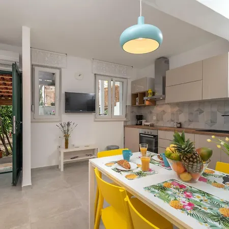 Kuca Za Odmor Polus Vakantiehuis